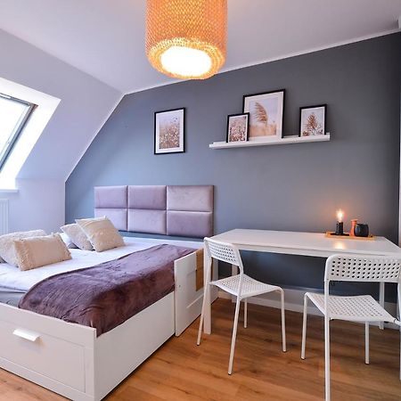 Citystay Brzezno Studio 3 Min Do Plazy Gdańsk Buitenkant foto