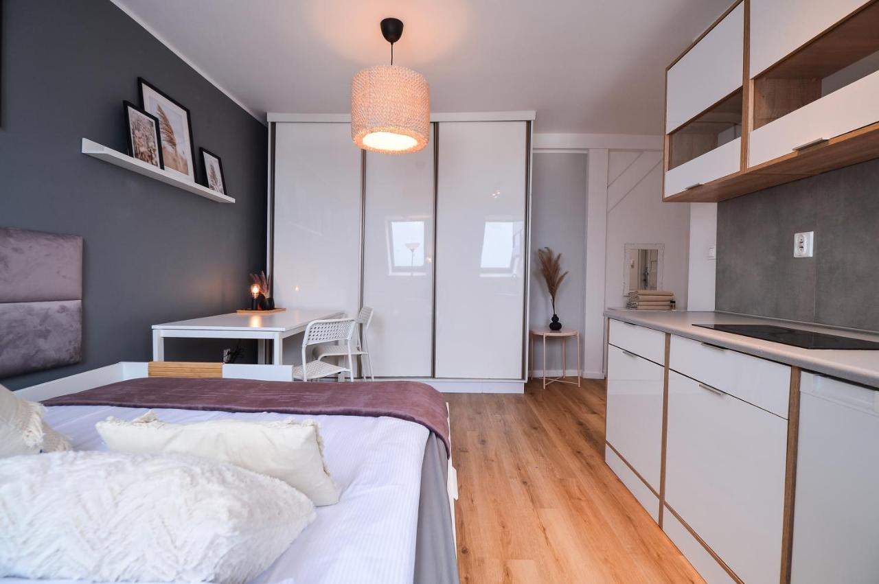 Citystay Brzezno Studio 3 Min Do Plazy Gdańsk Buitenkant foto