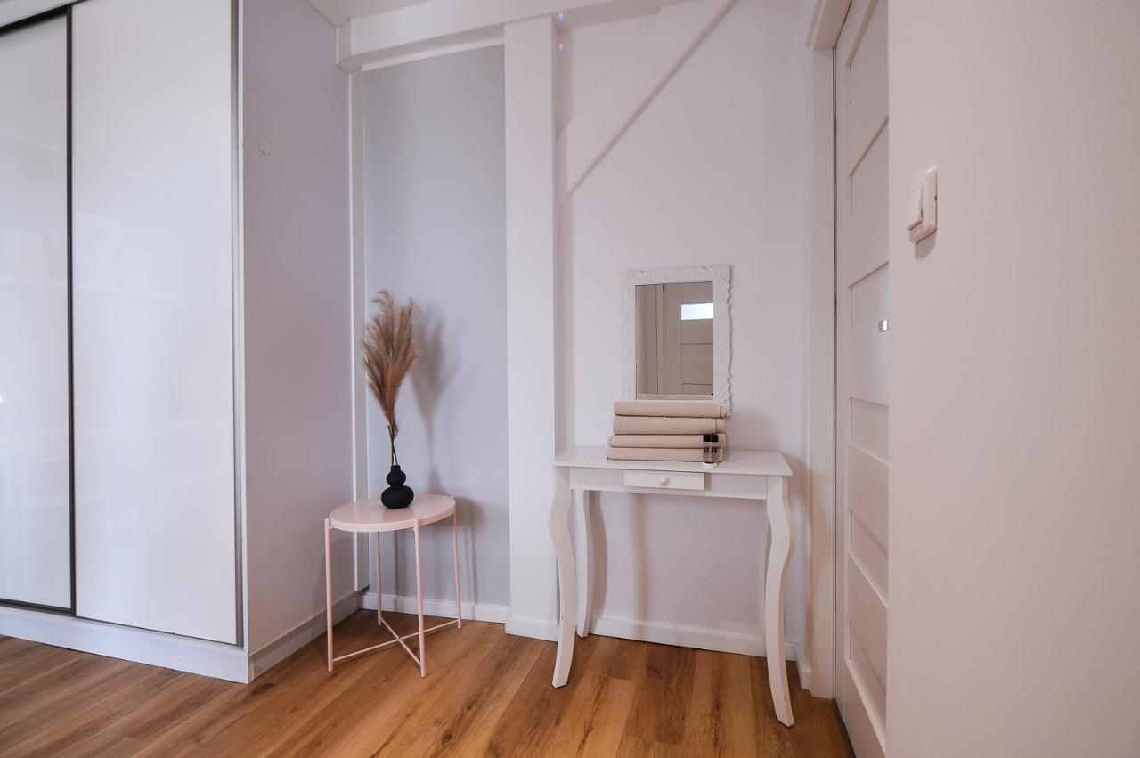 Citystay Brzezno Studio 3 Min Do Plazy Gdańsk Buitenkant foto