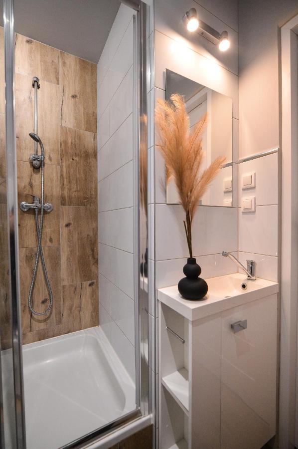 Citystay Brzezno Studio 3 Min Do Plazy Gdańsk Buitenkant foto